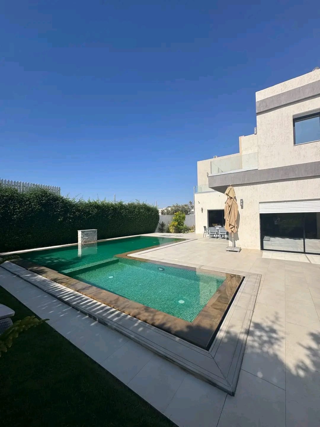 🥀 𝑽𝒊𝒍𝒍𝒂  Paradise 🥀