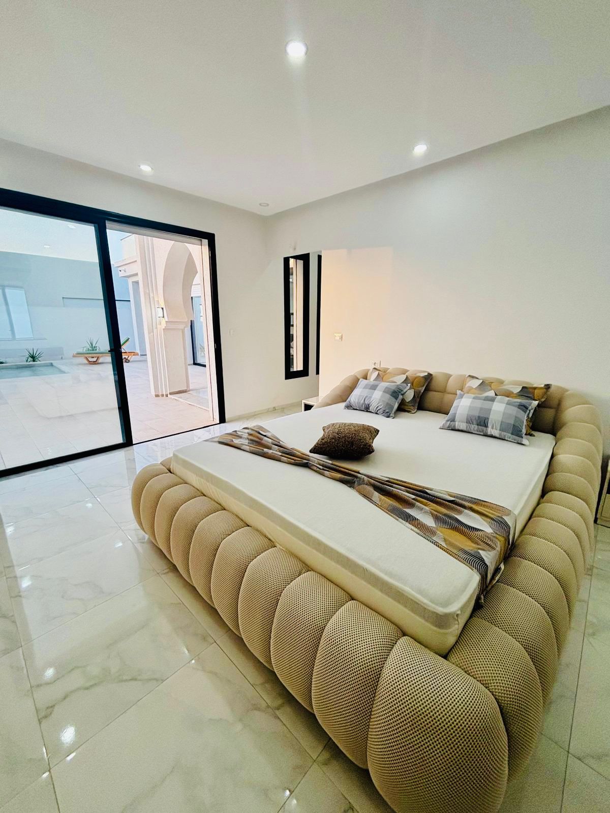 🥀 𝑽𝒊𝒍𝒍𝒂  Enzo 🥀