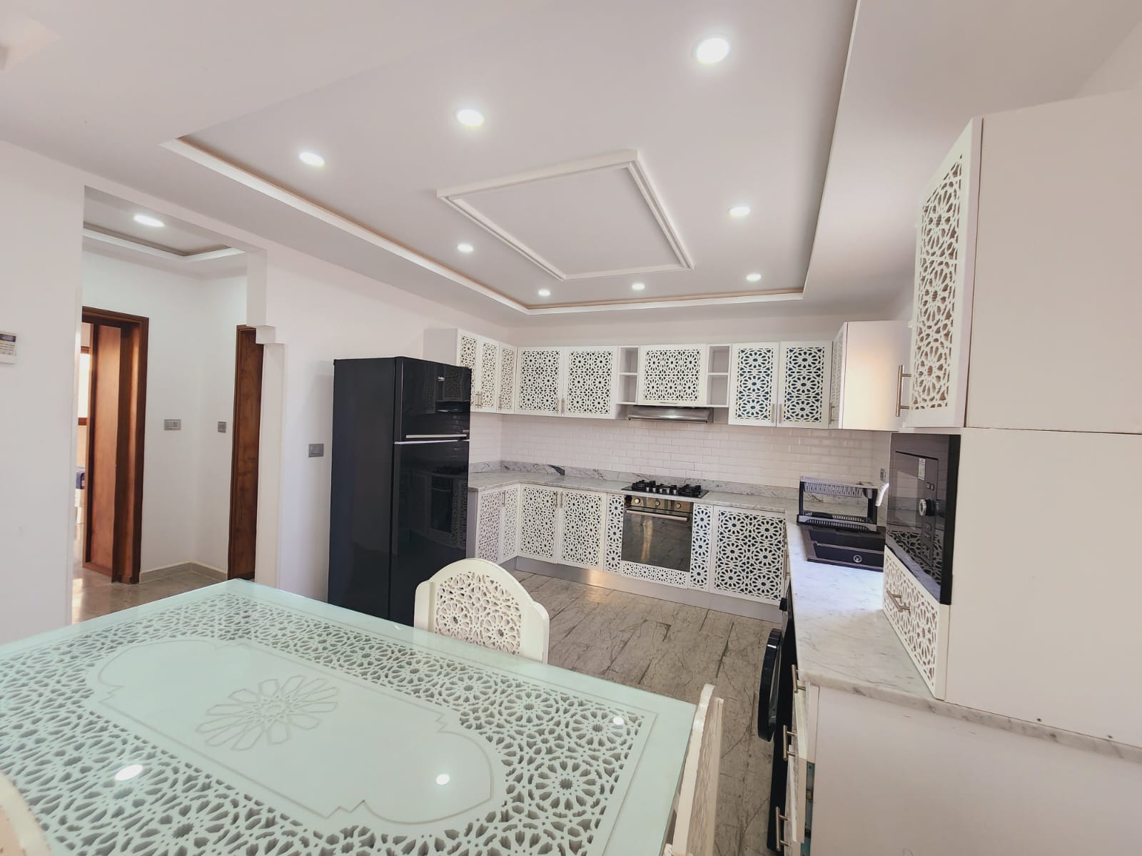 🥀 𝑽𝒊𝒍𝒍𝒂  ARKOU 🥀