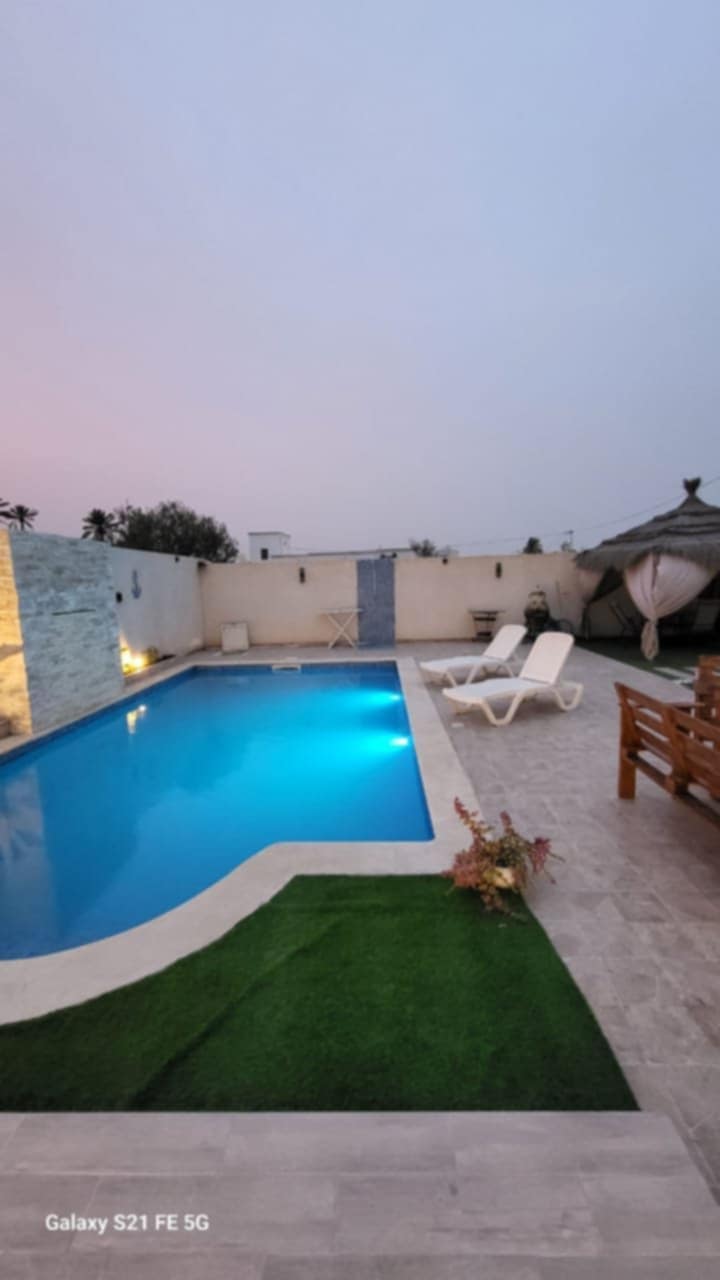 🥀 𝑽𝒊𝒍𝒍𝒂  Azur🥀